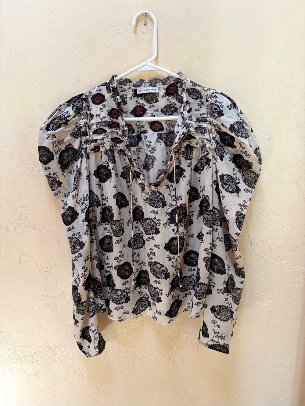 Ulla Johnson Cream Floral Puff-Sleeve Peasant Blouse